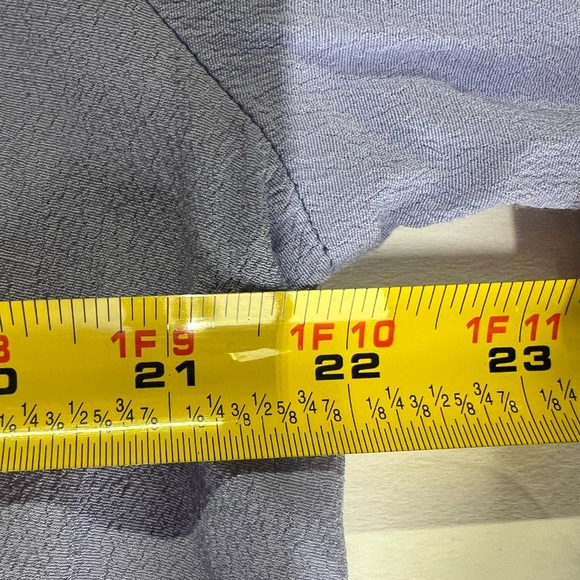 Chico’s L blue purple rayon popover top office lightweight business casual - Picture 9 of 10